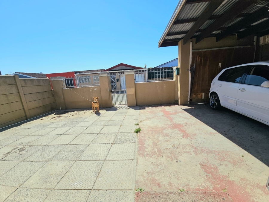 3 Bedroom Property for Sale in Portlands Western Cape